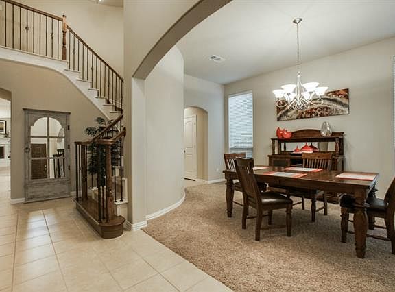 3rd image of 417 Brutus Blvd