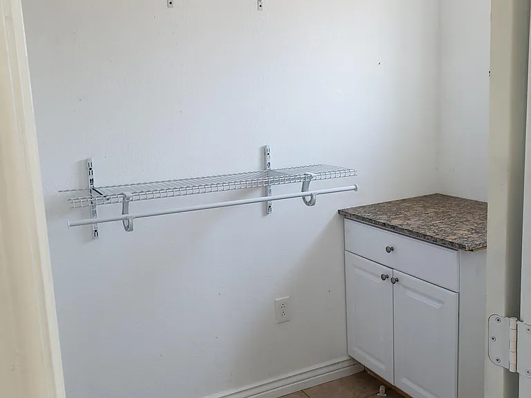2939 E Campo Bello Dr — Photo 6