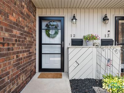 6818 Fenwyck Rd APT 12, Maumee, OH, 43537
