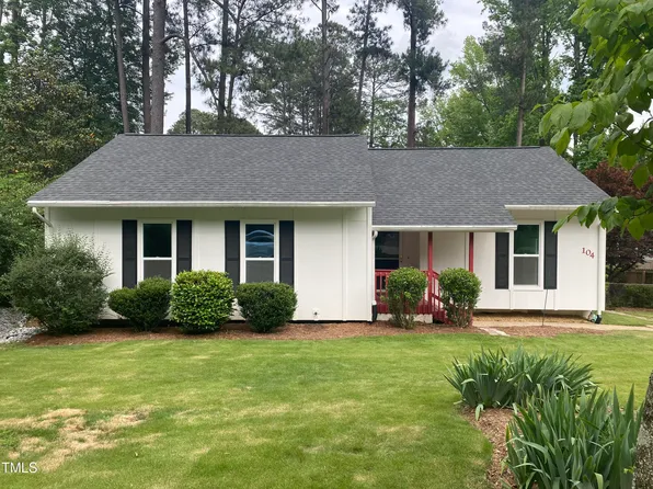 104 Upton Ct, Garner, NC 27529