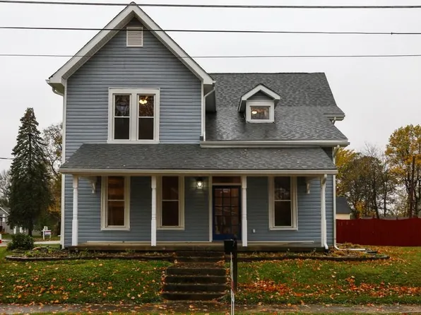 26 S McCullum St, Knightstown, IN 46148