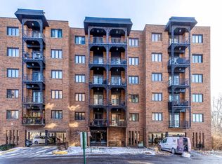 9395 Landings Ln Unit 405, Des Plaines, IL 60016