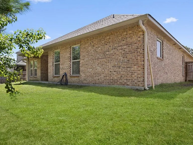 11656 Brookstone Dr — Photo 33