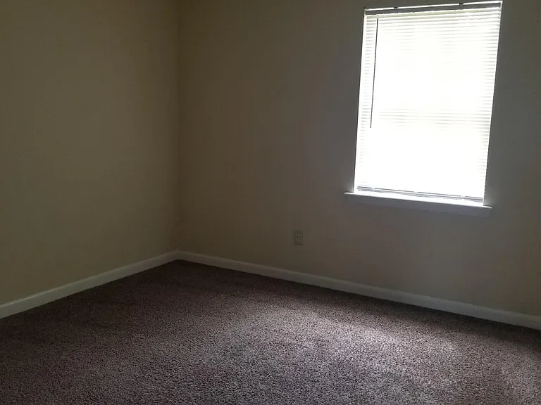 4924 Cotton Row NW #B — Photo 5