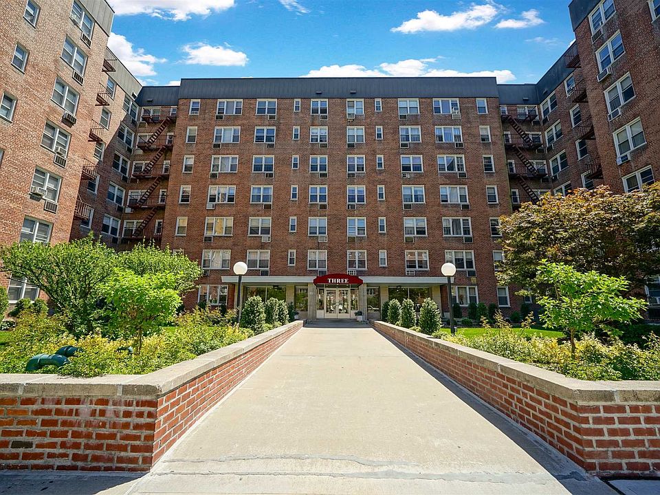 1st image of 3 Sadore Ln APT 4E