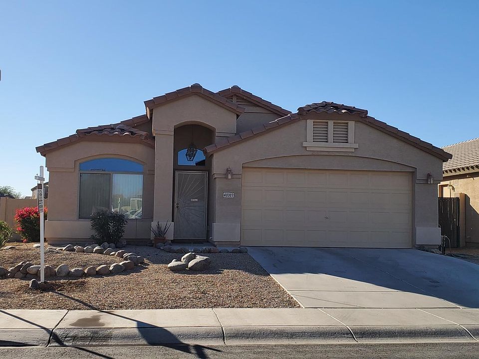 1st image of 40307 W Novak Ln