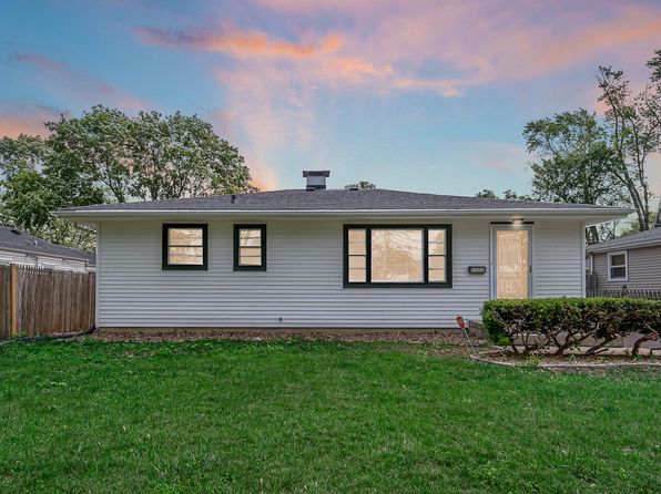 1107 Campbell Ave