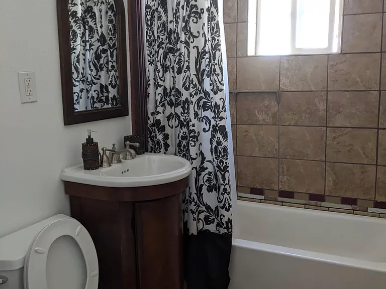 1274 Eureka St — Photo 5