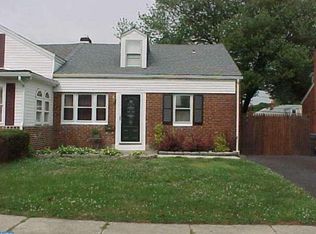 3109 Fleming Ln, Upper Chichester, PA 19061