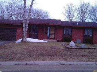 110907 Von Hertzen Cir, Chaska, MN 55318