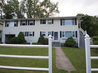 9 Brookdale St, Worcester, MA 01604