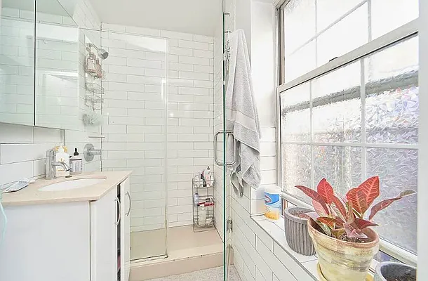 Rented by Living New York | media 21