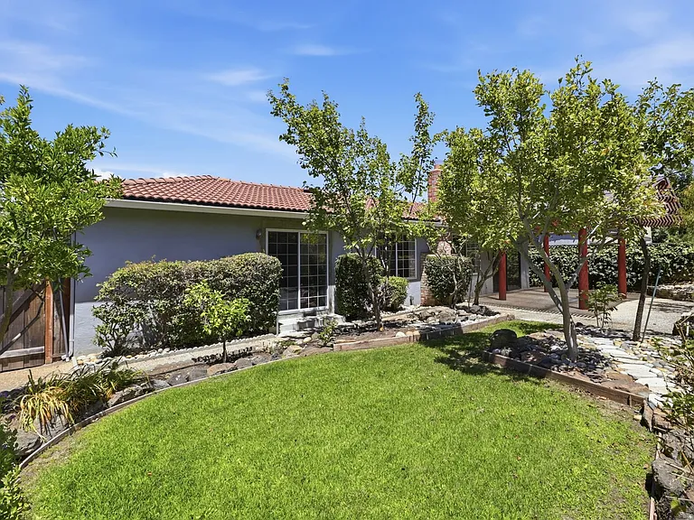 6573 Mount Wellington Dr — Photo 10