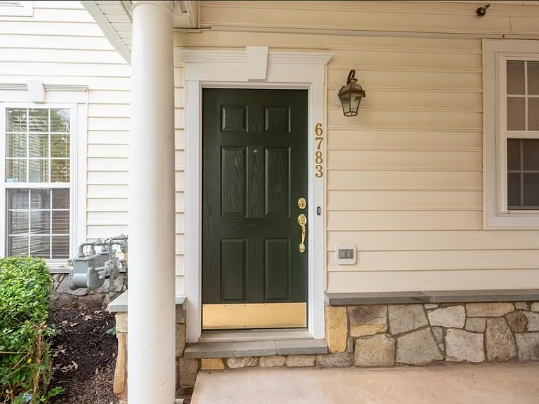 6783 Hampton Bay Ln — Photo 39