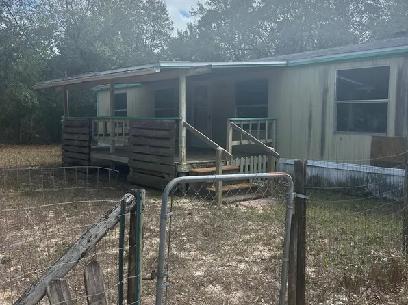 7557 Blackjack Cir, Navarre, FL 32566