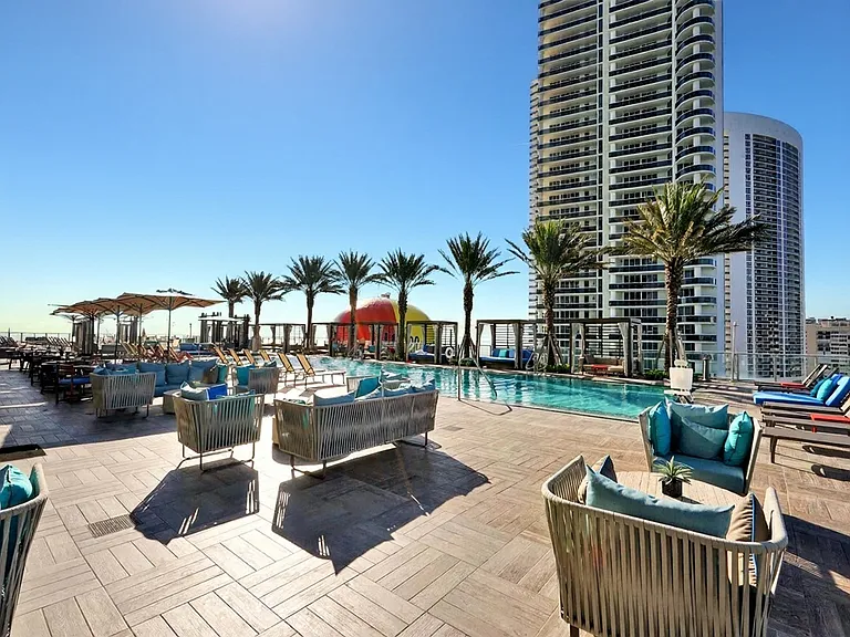4111 S Ocean Dr #ID1289058P — Photo 12