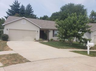 130 Tuscany Ln, O'Fallon, MO 63366