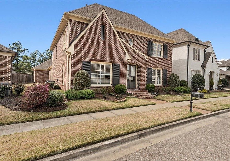 1st image of 1815 Enclave Hollow Ln W