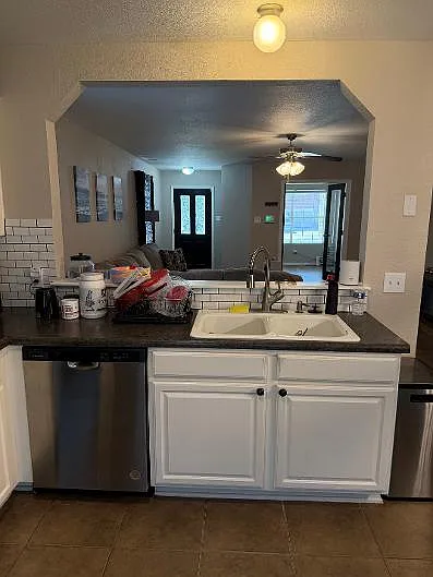 6110 Griffith Loop — Photo 28