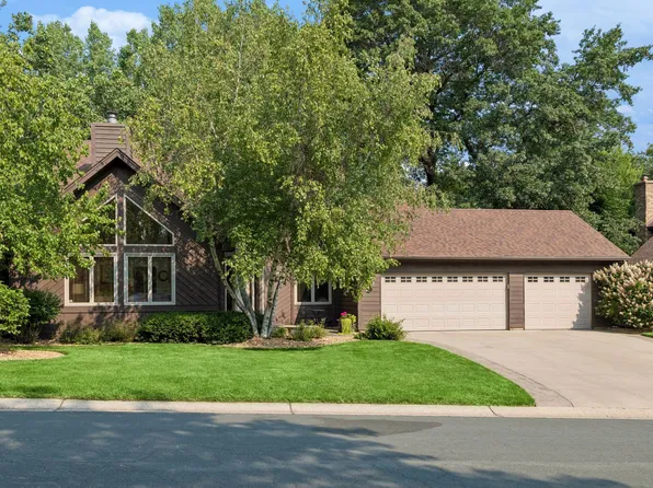 13645 Georgia Dr, Apple Valley, MN 55124