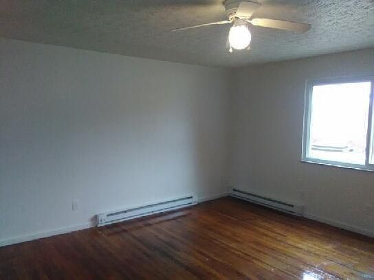 2nd image of 4762 Gray Rd APT 7