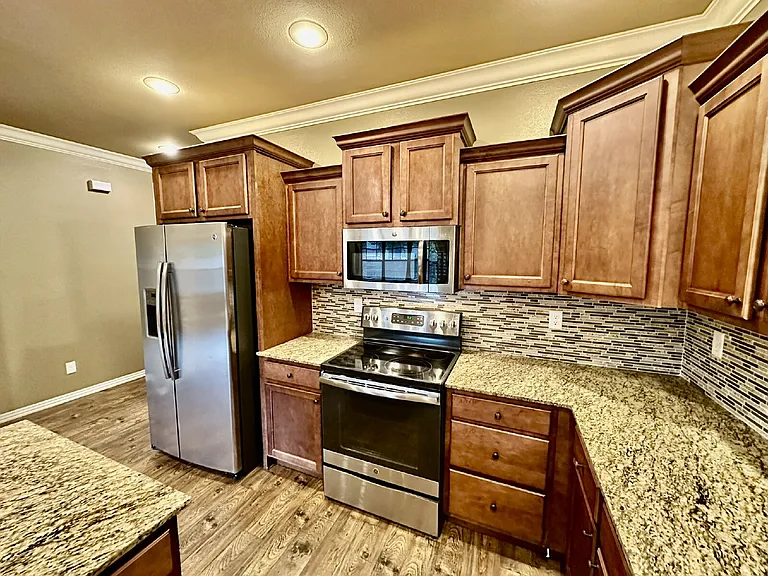 186 Old Farmington Rd — Photo 25