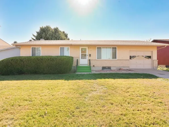 3732 Elmwood Cir, Pueblo, CO 81005