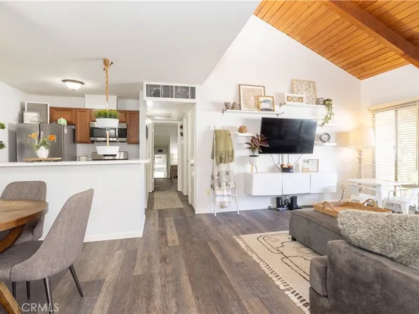 8601 International Ave Unit 224, Canoga Park, CA 91304