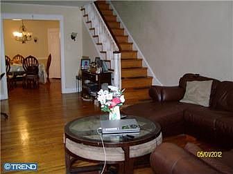 3rd image of 805 Connell Ave