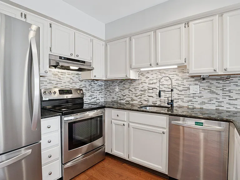 237 McIntosh Rd #82 — Photo 7