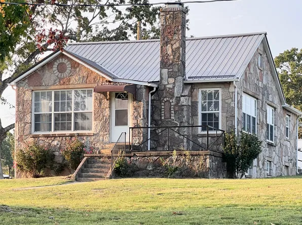(undisclosed Address), Harrison, AR 72601