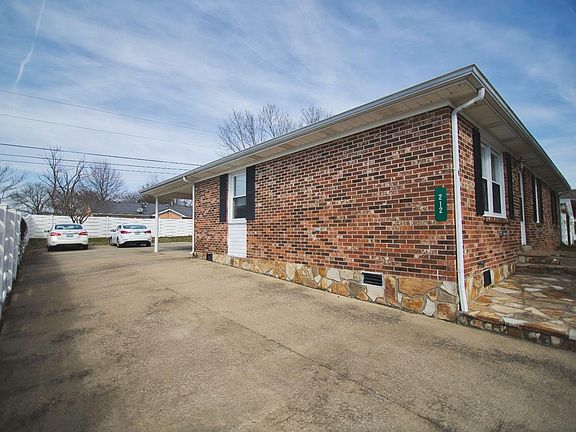 2nd image of 212 Laurel Ln