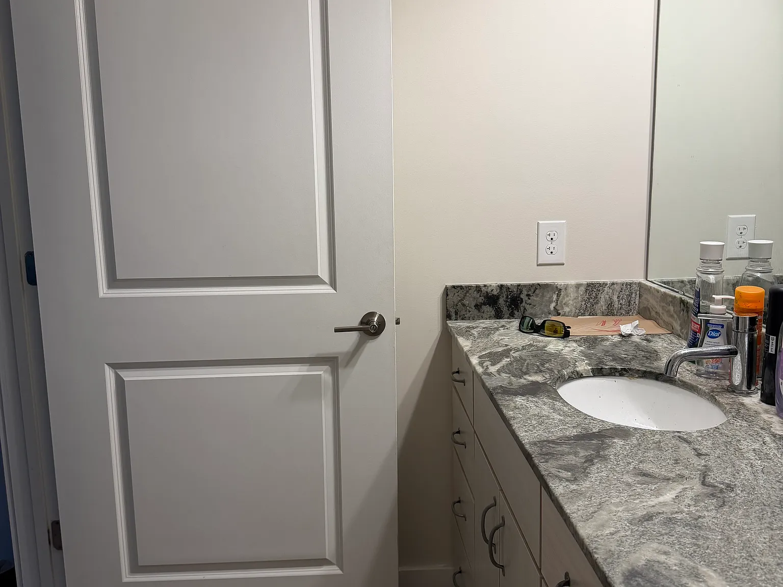 4 bed, $875 — Photo 3