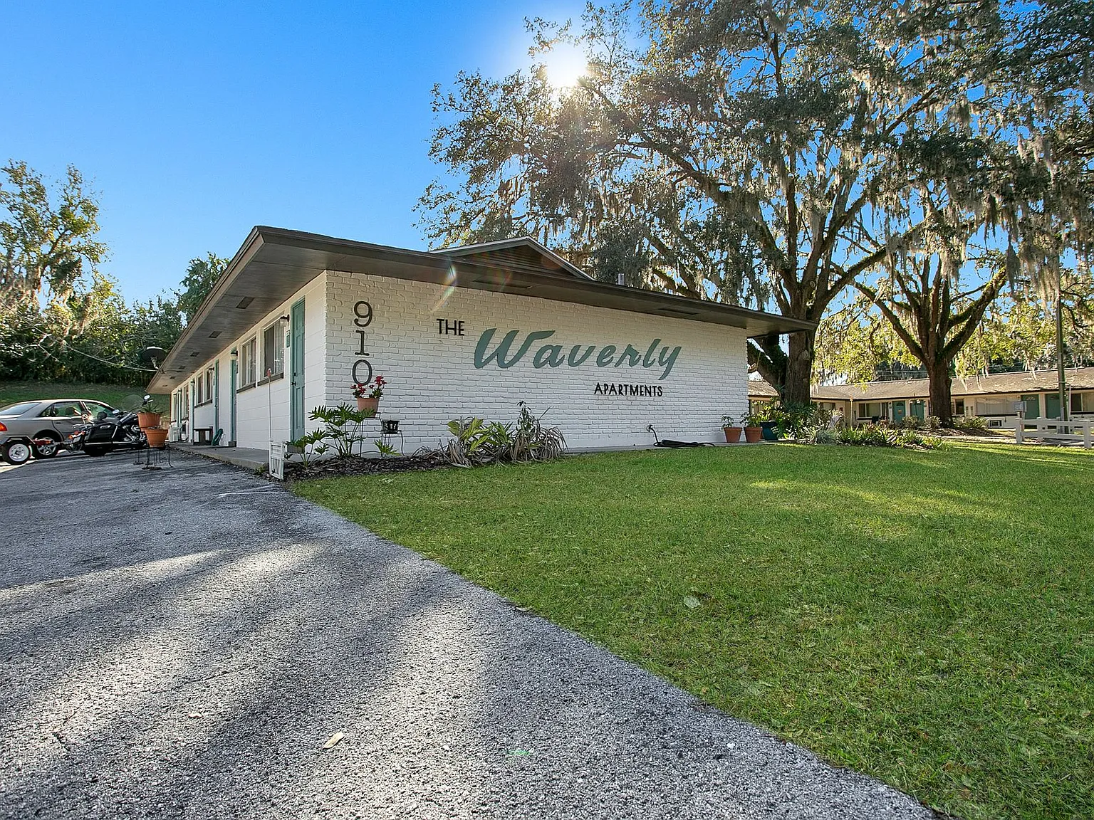 The Waverly Apartments | 1 Bedroom Apartments in Downtown Ocala — Photo 2