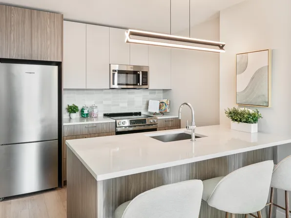 1057 Atlantic Avenue image 5 of 19