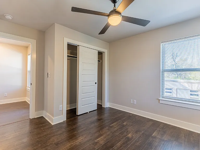 130 Rose Ln #202 — Photo 24