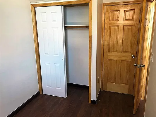 Rented by Jade Stone Real Estate Consulting | media 7