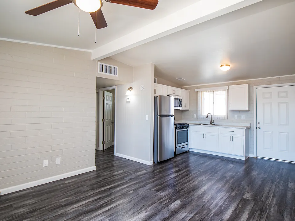 217 5th Ave E-8_11112025