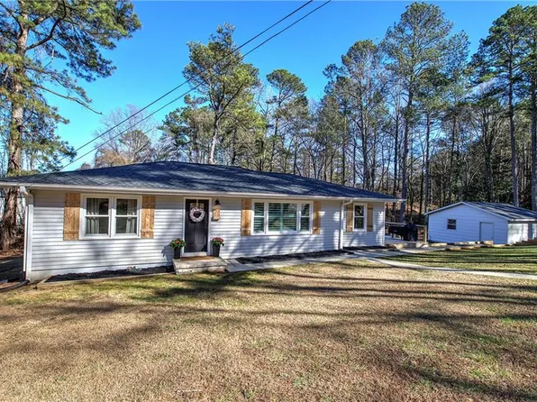 13 Harvard Pl, Dallas, GA 30132