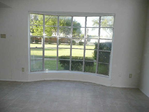 3rd image of 8466 Leawood Blvd