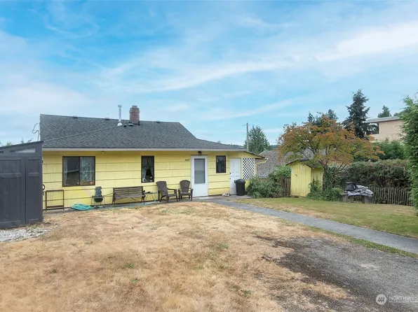 3807 24th Avenue W, Seattle, WA 98199