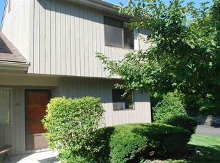 40 Rondout Hbr, Port Ewen, NY 12466