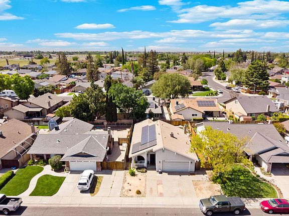 5th image of 14465 S Arapaho Way