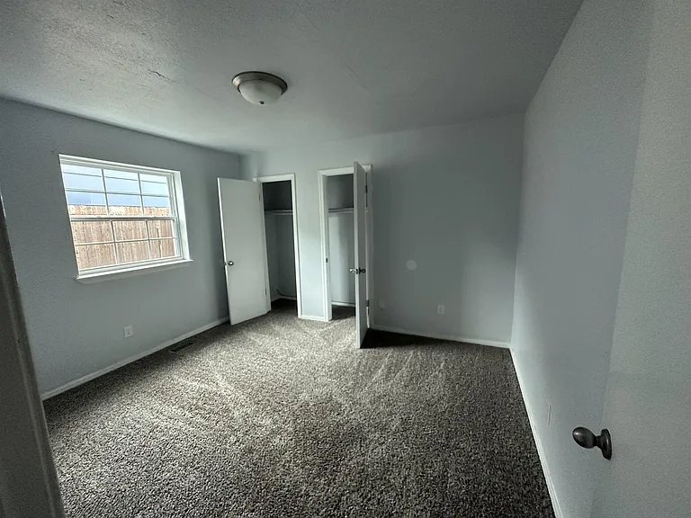 1912 N Moulton Ct #1912 — Photo 6