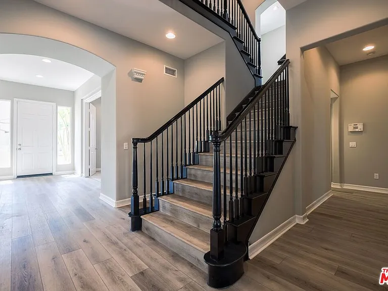 22430 Leisure Dr — Photo 22