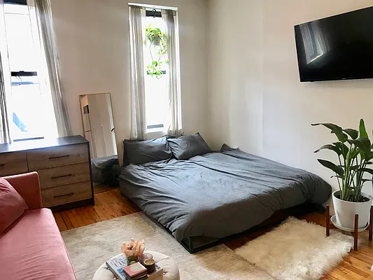 Rented by Newcastle Realty Services | media 8