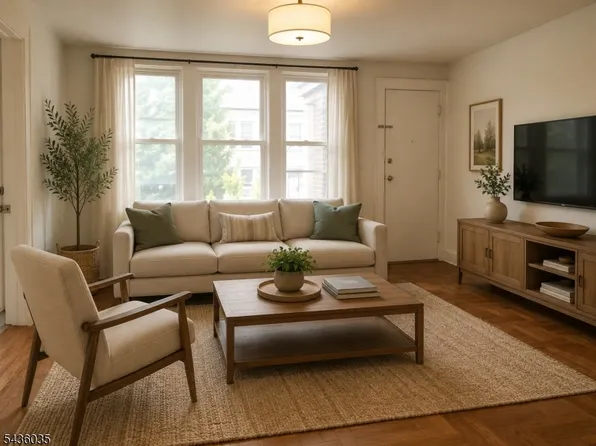 19 Bayview Ave Floor 2, Newark, NJ 07112