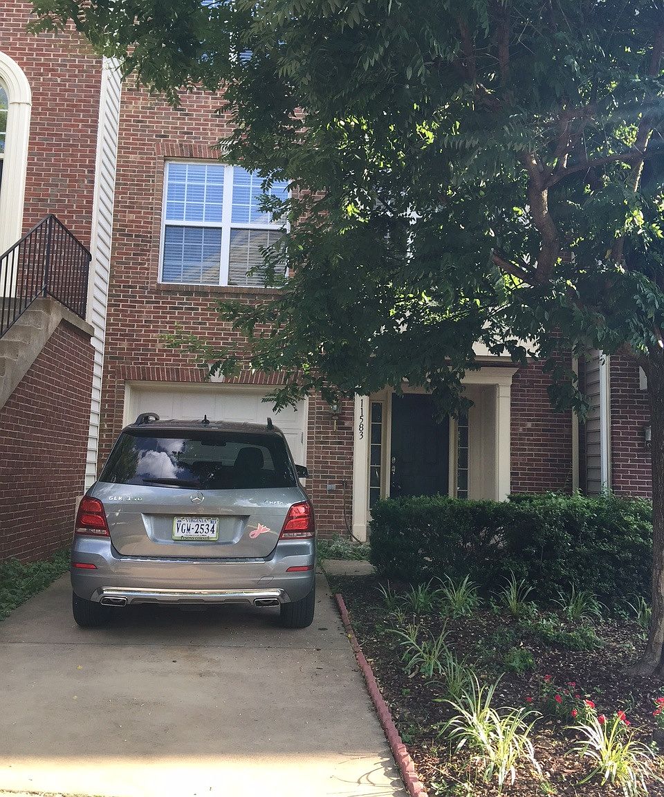11583 Laurel Lake Sq, Fairfax, VA 22030 Zillow