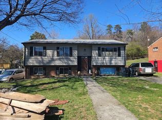 3925 Green Spring Ave NW, Roanoke, VA 24017