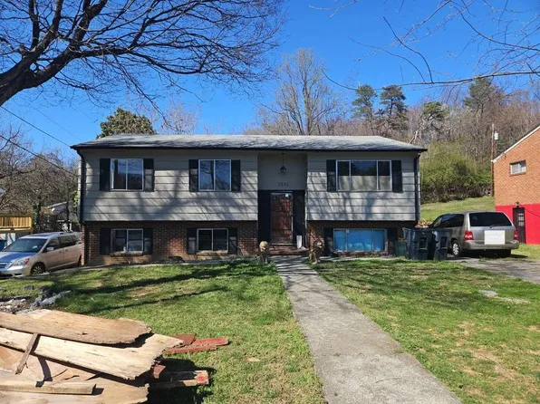 3925 Green Spring Ave NW, Roanoke, VA 24017